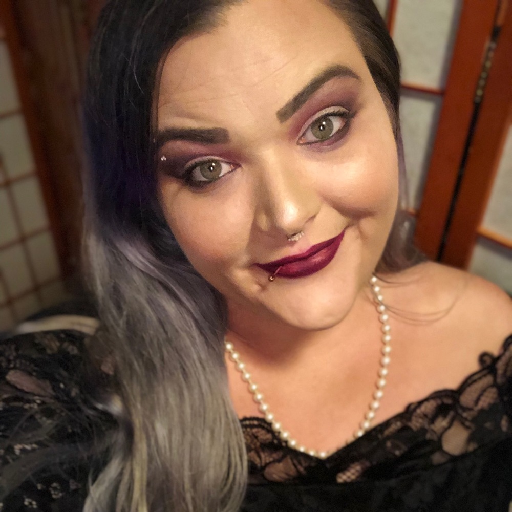 Meet your Posher, Drea!